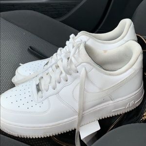 White Nike Air Force 1’s